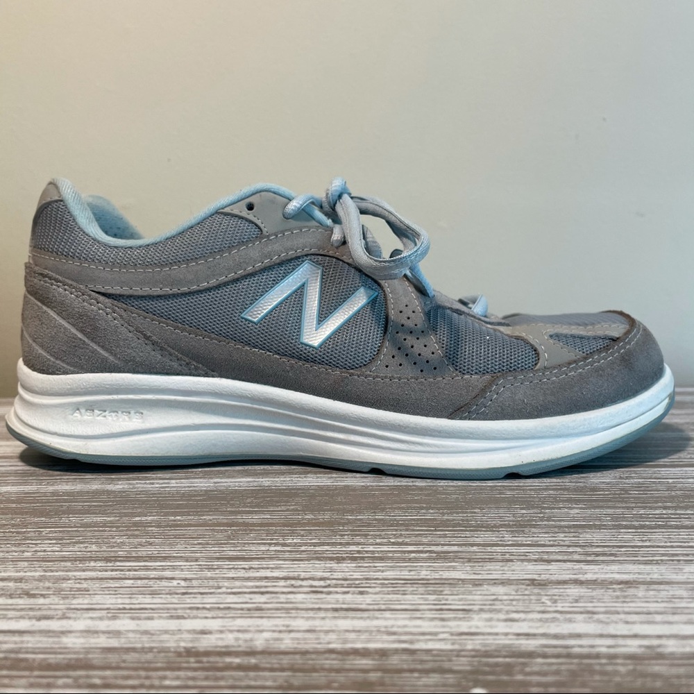 New Balance Shoes Womens 8 B Blue Gray 877 Walking Sneakers